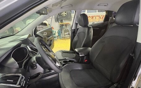 Hyundai ix35 I рестайлинг, 2011 год, 1 050 000 рублей, 8 фотография