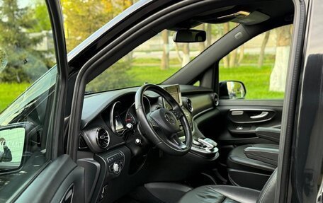 Mercedes-Benz V-Класс, 2019 год, 5 200 000 рублей, 5 фотография