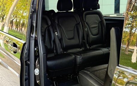 Mercedes-Benz V-Класс, 2019 год, 5 200 000 рублей, 6 фотография