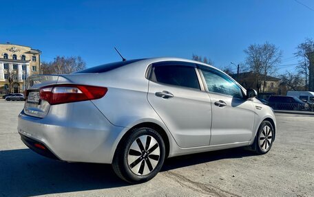 KIA Rio III рестайлинг, 2011 год, 595 000 рублей, 3 фотография