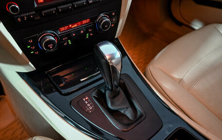 BMW 3 серия, 2010 год, 1 190 000 рублей, 15 фотография