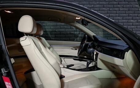 BMW 3 серия, 2010 год, 1 190 000 рублей, 11 фотография