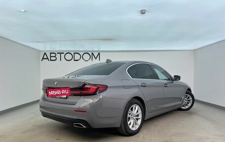 BMW 5 серия, 2021 год, 4 290 000 рублей, 2 фотография