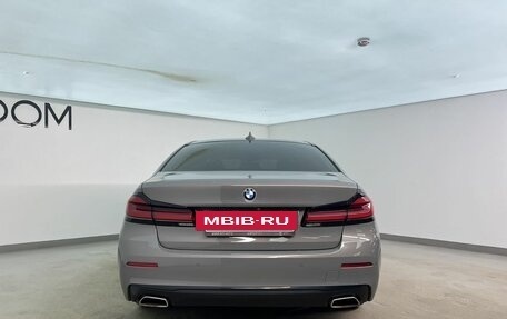 BMW 5 серия, 2021 год, 4 290 000 рублей, 4 фотография