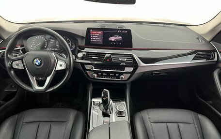 BMW 5 серия, 2021 год, 4 290 000 рублей, 17 фотография