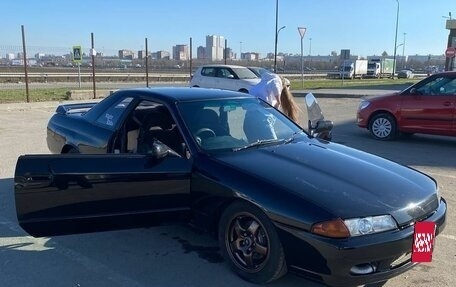 Nissan Skyline, 1992 год, 1 490 000 рублей, 3 фотография