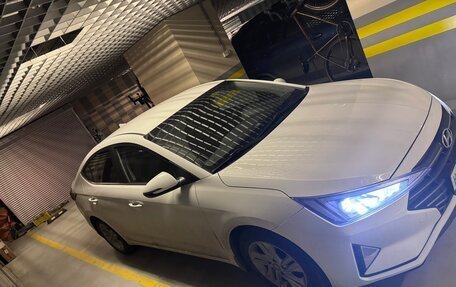 Hyundai Elantra VI рестайлинг, 2019 год, 1 800 000 рублей, 3 фотография