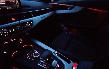 Audi A4, 2017 год, 2 350 000 рублей, 10 фотография