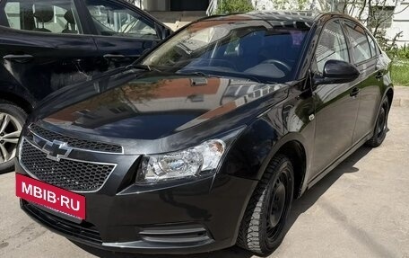 Chevrolet Cruze II, 2009 год, 340 000 рублей, 4 фотография