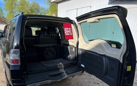 Mitsubishi Pajero IV, 2015 год, 2 600 000 рублей, 11 фотография