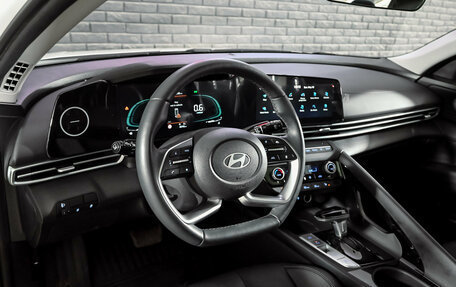 Hyundai Elantra, 2024 год, 2 450 000 рублей, 7 фотография