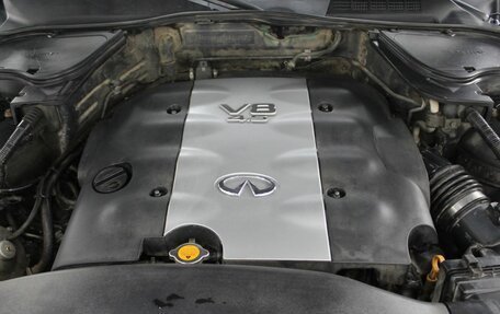 Infiniti FX I, 2005 год, 850 000 рублей, 16 фотография