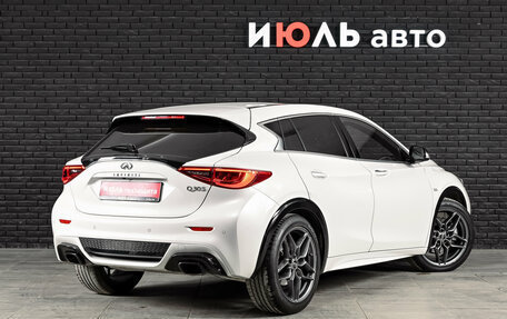 Infiniti Q30, 2018 год, 2 865 000 рублей, 3 фотография
