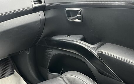 Mitsubishi Outlander III рестайлинг 3, 2011 год, 1 165 000 рублей, 16 фотография