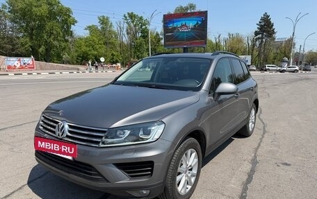 Volkswagen Touareg III, 2016 год, 2 850 000 рублей, 2 фотография