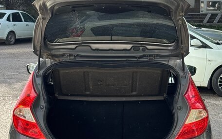 Hyundai Solaris II рестайлинг, 2011 год, 430 000 рублей, 5 фотография