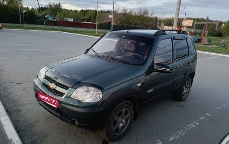 Chevrolet Niva I рестайлинг, 2011 год, 450 000 рублей, 7 фотография