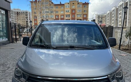 Hyundai H-1 II рестайлинг, 2019 год, 2 530 000 рублей, 3 фотография