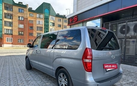 Hyundai H-1 II рестайлинг, 2019 год, 2 530 000 рублей, 9 фотография