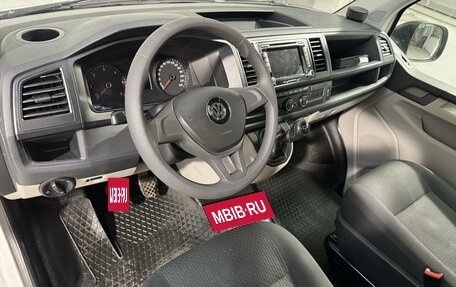Volkswagen Caravelle T6 рестайлинг, 2015 год, 2 499 800 рублей, 7 фотография
