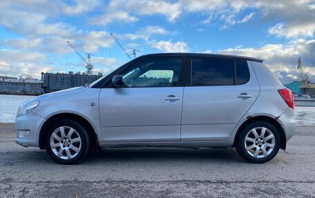 Skoda Fabia II, 2013 год, 445 000 рублей, 2 фотография
