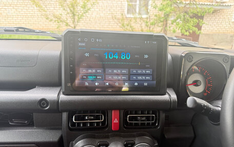 Suzuki Jimny, 2018 год, 1 650 000 рублей, 9 фотография