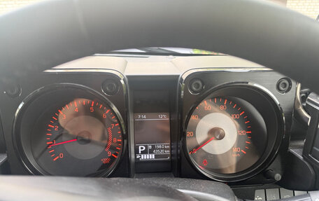 Suzuki Jimny, 2018 год, 1 650 000 рублей, 10 фотография