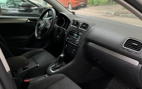 Volkswagen Golf VI, 2011 год, 950 000 рублей, 5 фотография