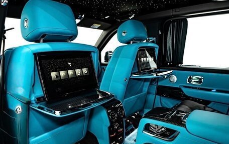Rolls-Royce Cullinan, 2026 год, 75 000 000 рублей, 8 фотография