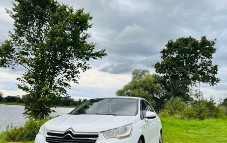 Citroen C4 II рестайлинг, 2014 год, 650 000 рублей, 10 фотография