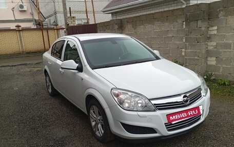 Opel Astra H, 2011 год, 650 000 рублей, 2 фотография