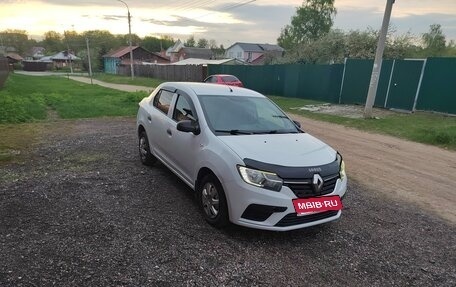 Renault Logan II, 2019 год, 395 000 рублей, 2 фотография