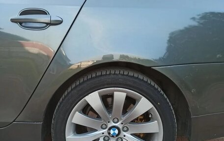 BMW 5 серия, 2004 год, 680 000 рублей, 9 фотография
