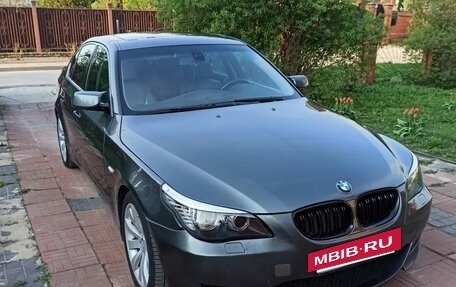 BMW 5 серия, 2004 год, 680 000 рублей, 3 фотография