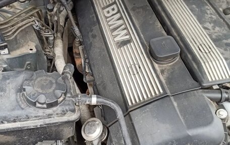 BMW 5 серия, 2004 год, 680 000 рублей, 23 фотография