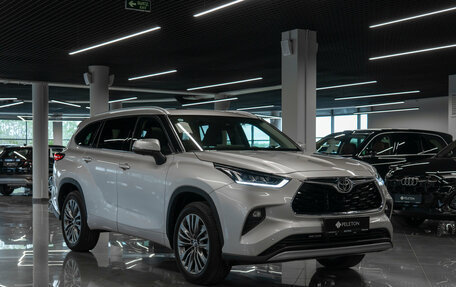 Toyota Highlander, 2026 год, 5 750 000 рублей, 2 фотография