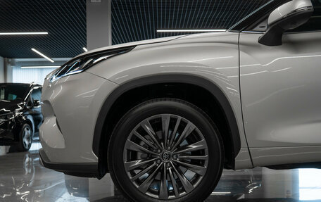 Toyota Highlander, 2026 год, 5 750 000 рублей, 30 фотография
