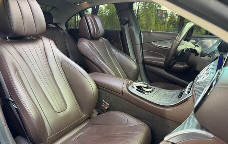 Mercedes-Benz CLS, 2018 год, 3 900 000 рублей, 28 фотография