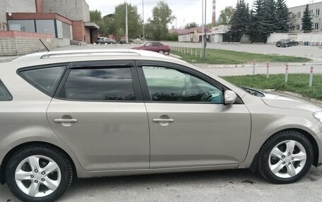 KIA cee'd I рестайлинг, 2010 год, 590 000 рублей, 4 фотография