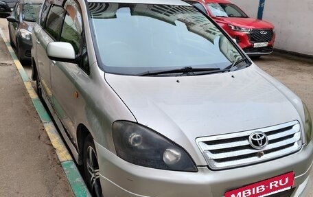 Toyota Ipsum II, 2001 год, 650 000 рублей, 7 фотография