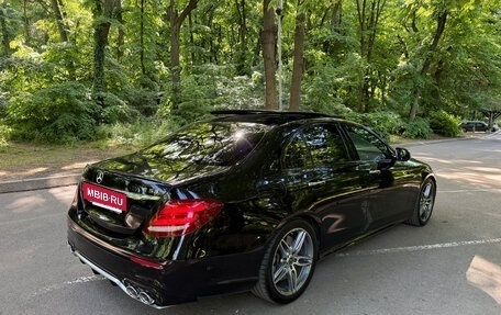 Mercedes-Benz E-Класс AMG, 2018 год, 5 250 000 рублей, 10 фотография