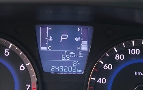 Hyundai Solaris II рестайлинг, 2016 год, 690 000 рублей, 11 фотография