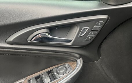 Chevrolet Malibu IX, 2017 год, 1 650 000 рублей, 9 фотография