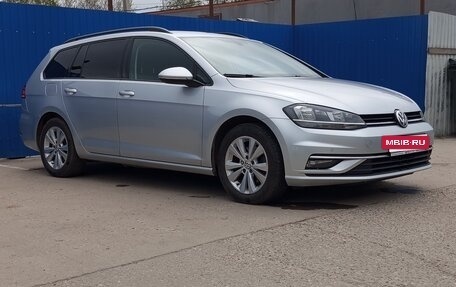 Volkswagen Golf VII, 2019 год, 1 830 000 рублей, 7 фотография