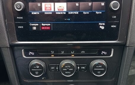 Volkswagen Golf VII, 2019 год, 1 830 000 рублей, 18 фотография
