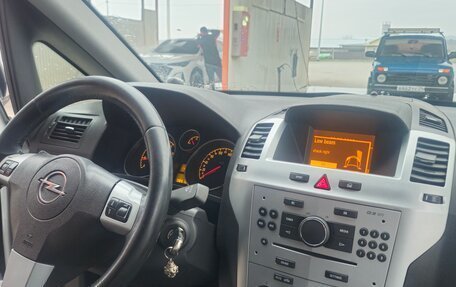 Opel Zafira B, 2012 год, 530 000 рублей, 3 фотография