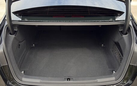 Audi A6, 2018 год, 2 400 000 рублей, 24 фотография