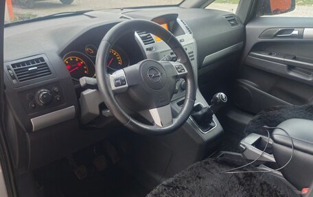 Opel Zafira B, 2012 год, 530 000 рублей, 15 фотография