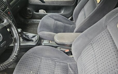 Volkswagen Passat B5+ рестайлинг, 2000 год, 260 000 рублей, 5 фотография