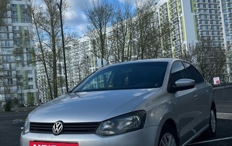 Volkswagen Polo VI (EU Market), 2012 год, 855 000 рублей, 3 фотография